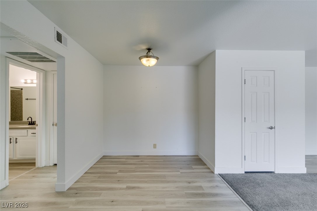5260 River Glen Drive 268 Las Vegas NV 89103