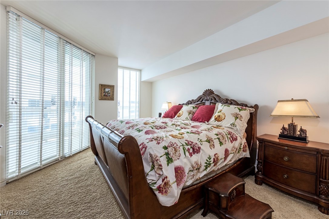 2877 Paradise Road 906 Las Vegas NV 89109