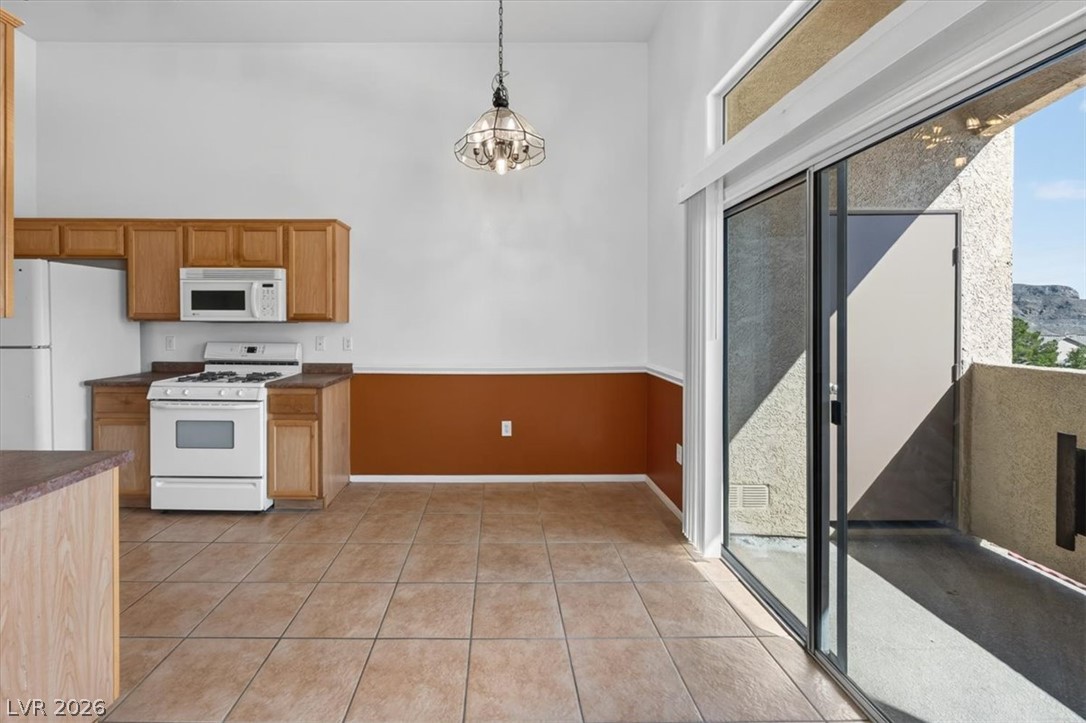 3575 Cactus Shadow Street 204 Las Vegas NV 89129