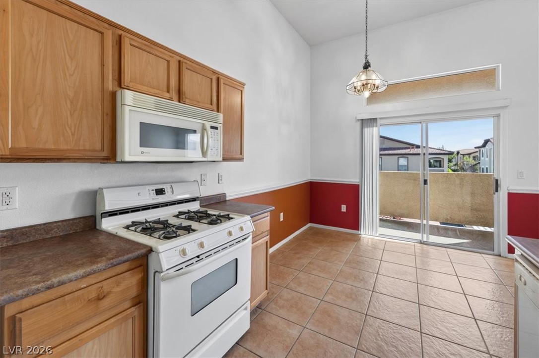 3575 Cactus Shadow Street 204 Las Vegas NV 89129