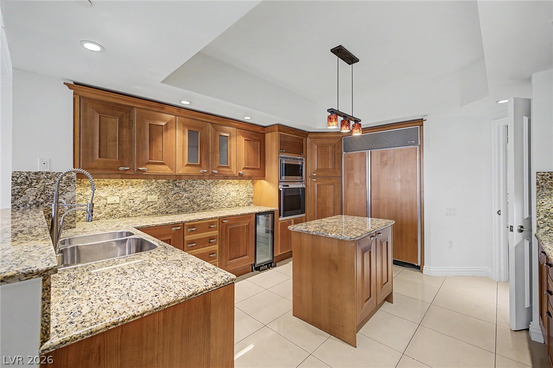2777 Paradise Road 2102 Las Vegas NV 89109