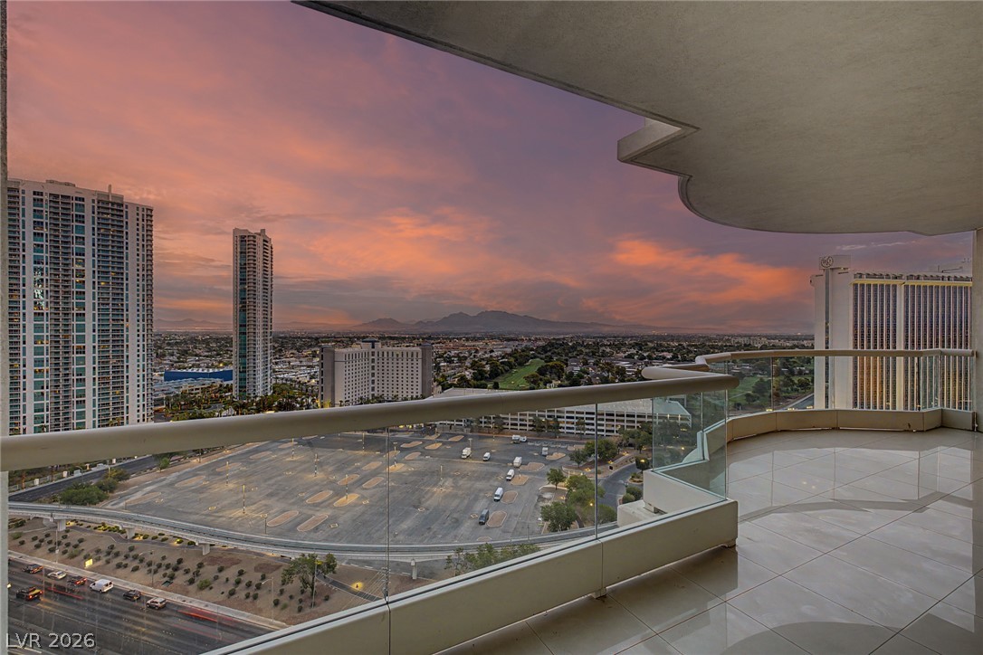 2777 Paradise Road 2102 Las Vegas NV 89109