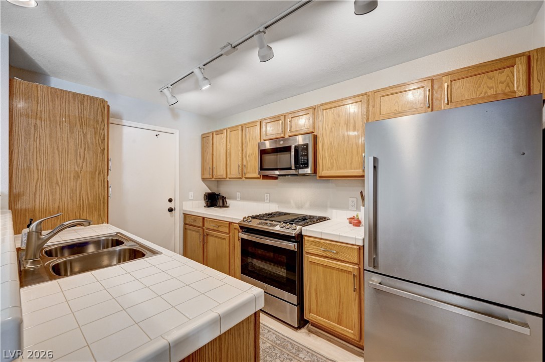 8452 Boseck Drive 166 Las Vegas NV 89145
