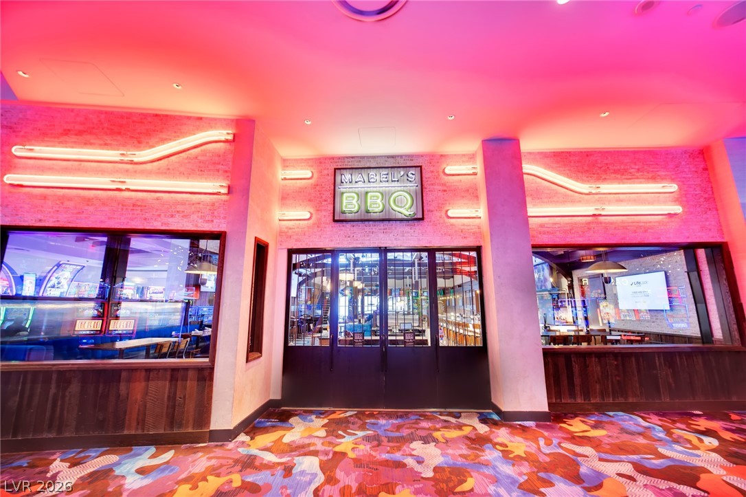 4381 West Flamingo Road 2022 Las Vegas NV 89103