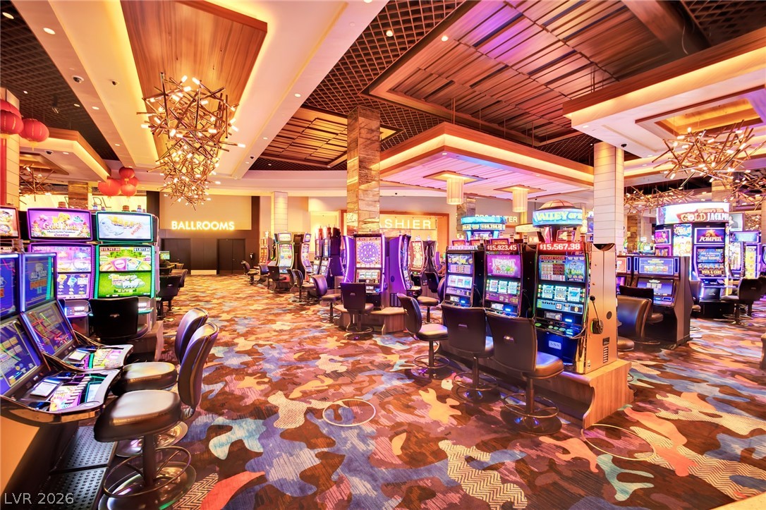 4381 West Flamingo Road 2022 Las Vegas NV 89103