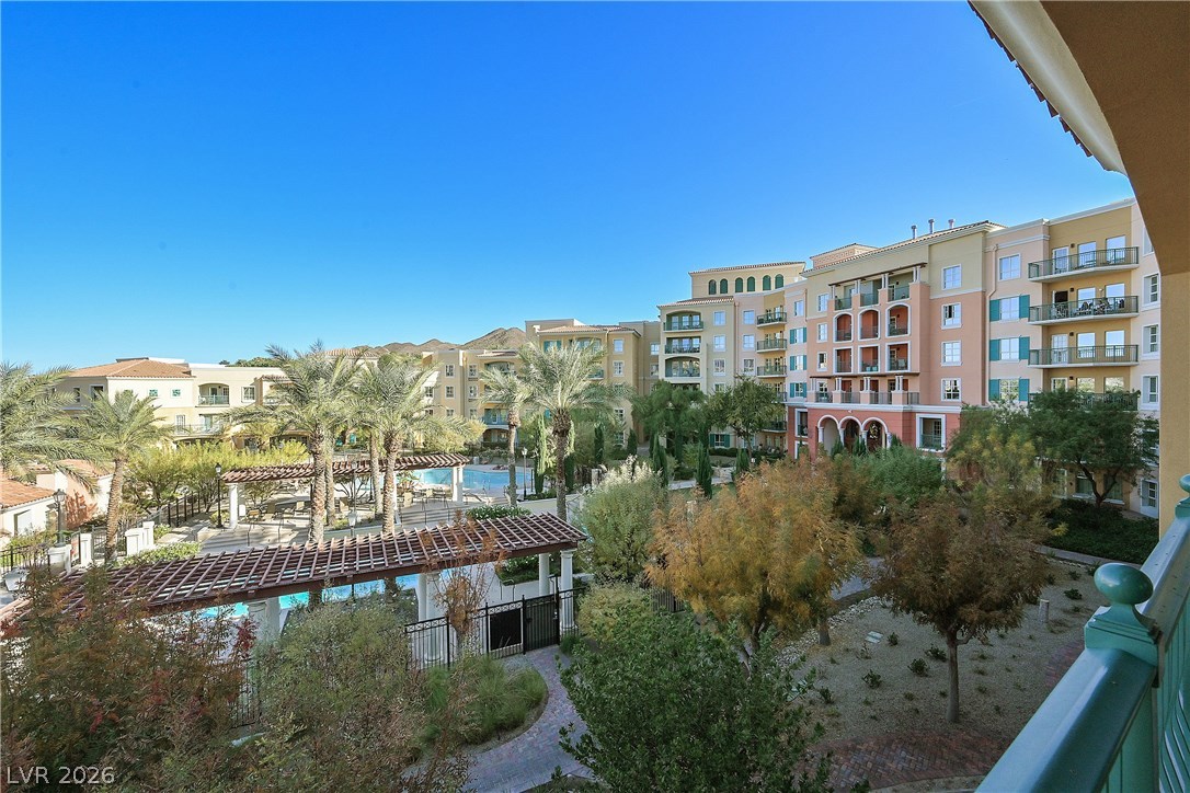 30 Strada Di Villaggio 306 Henderson NV 89011