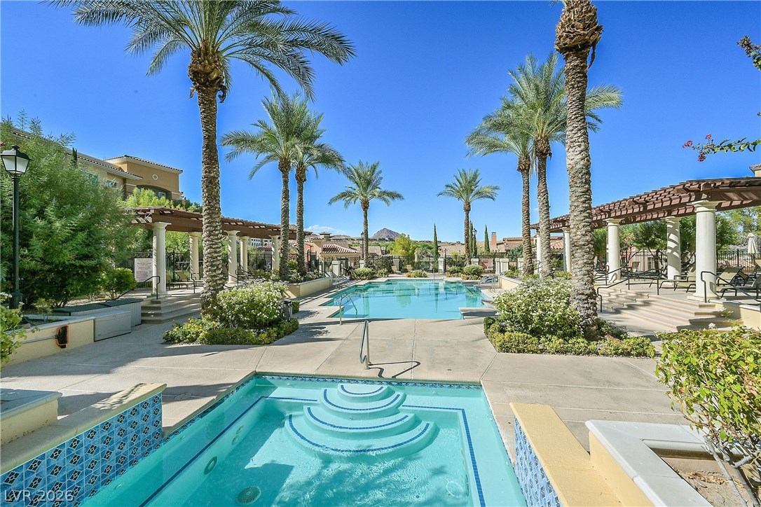 30 Strada Di Villaggio 306 Henderson NV 89011