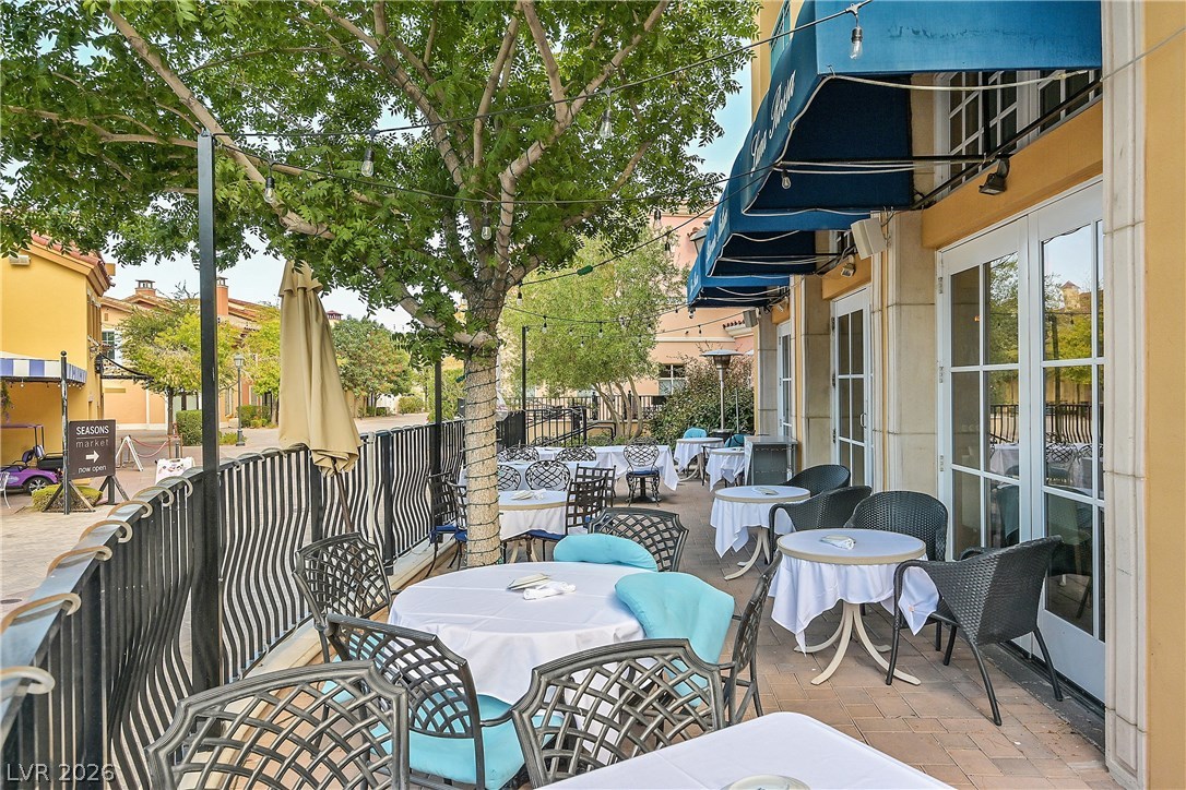 30 Strada Di Villaggio 306 Henderson NV 89011