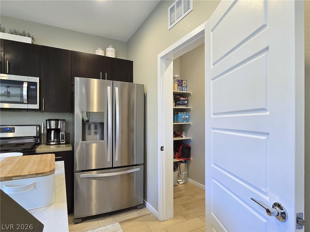 11256 Rainbow Peak Avenue 202 Las Vegas NV 89135