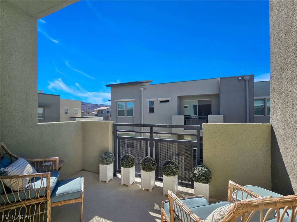 11256 Rainbow Peak Avenue 202 Las Vegas NV 89135