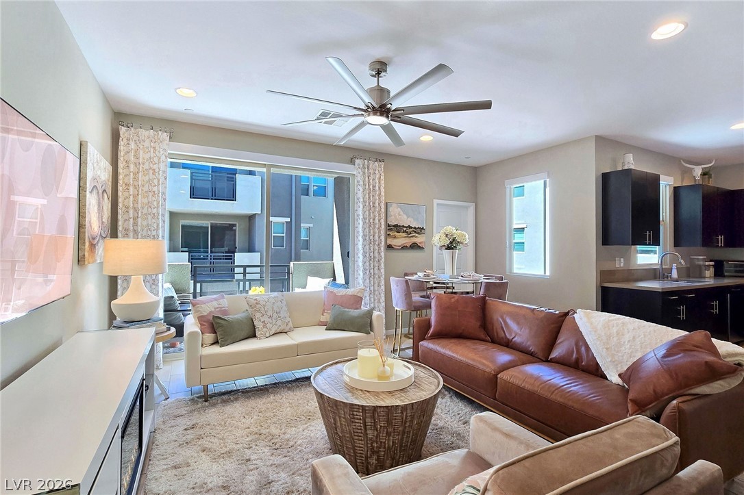 11256 Rainbow Peak Avenue 202 Las Vegas NV 89135