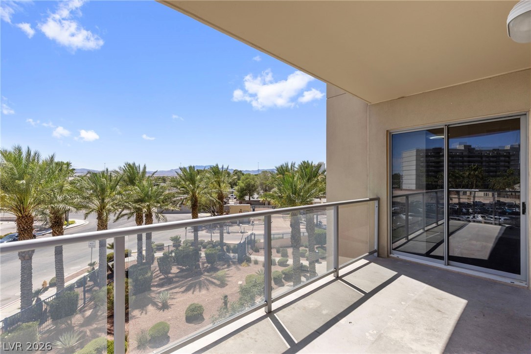 8255 Las Vegas Boulevard 321 Las Vegas NV 89123