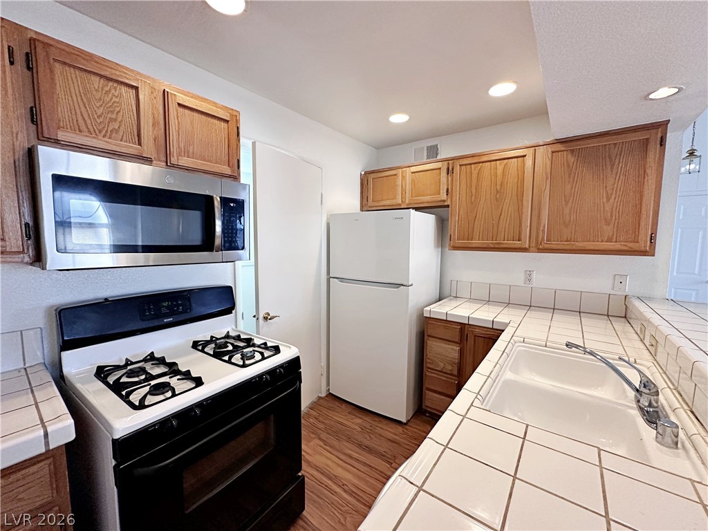 7570 West Flamingo Road 215 Las Vegas NV 89147