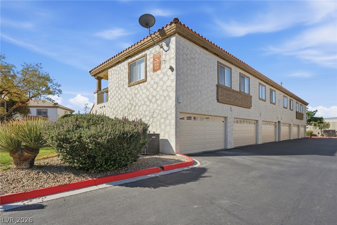 6913 Squaw Mountain Drive 201 Las Vegas NV 89130