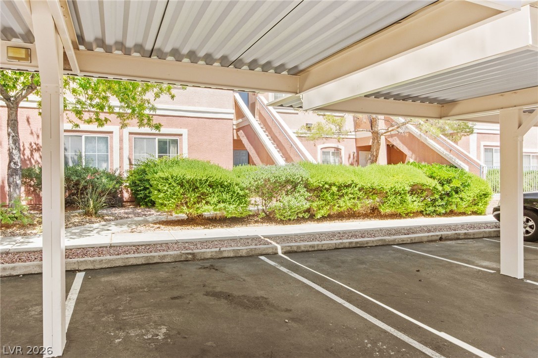 10524 Autumn Pine Avenue 105 Las Vegas NV 89144