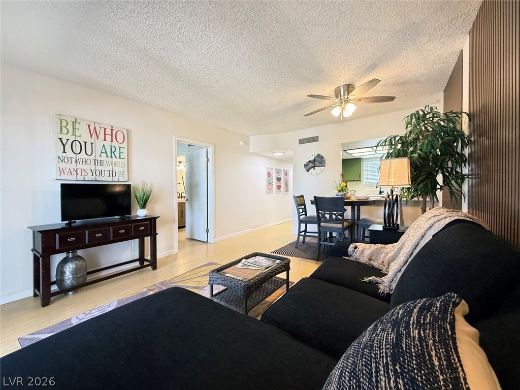 3823 South Maryland Parkway T6 Las Vegas NV 89119