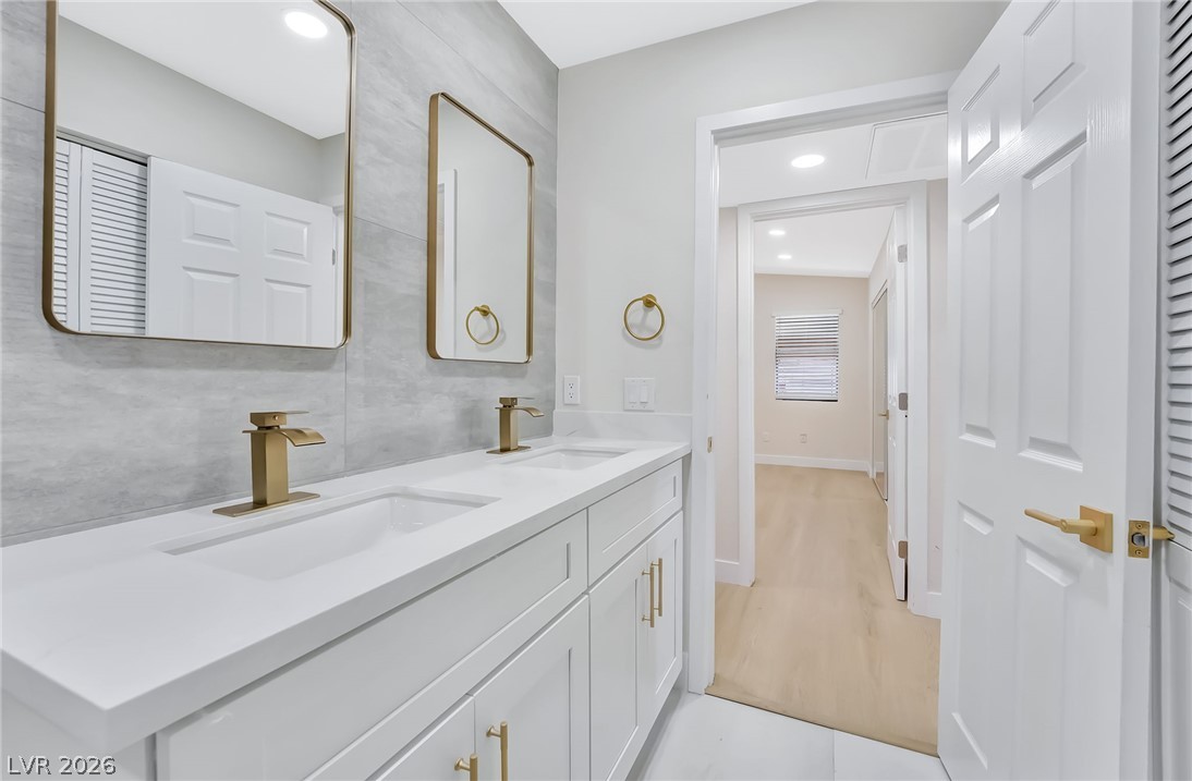 4708 Obannon Drive D Las Vegas NV 89102