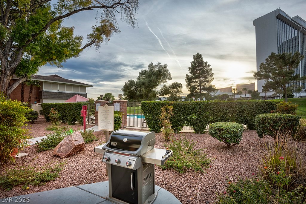 650 Oakmont Avenue 2111 Las Vegas NV 89109