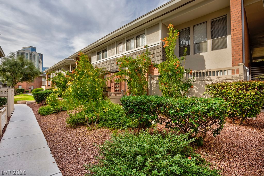 650 Oakmont Avenue 2111 Las Vegas NV 89109