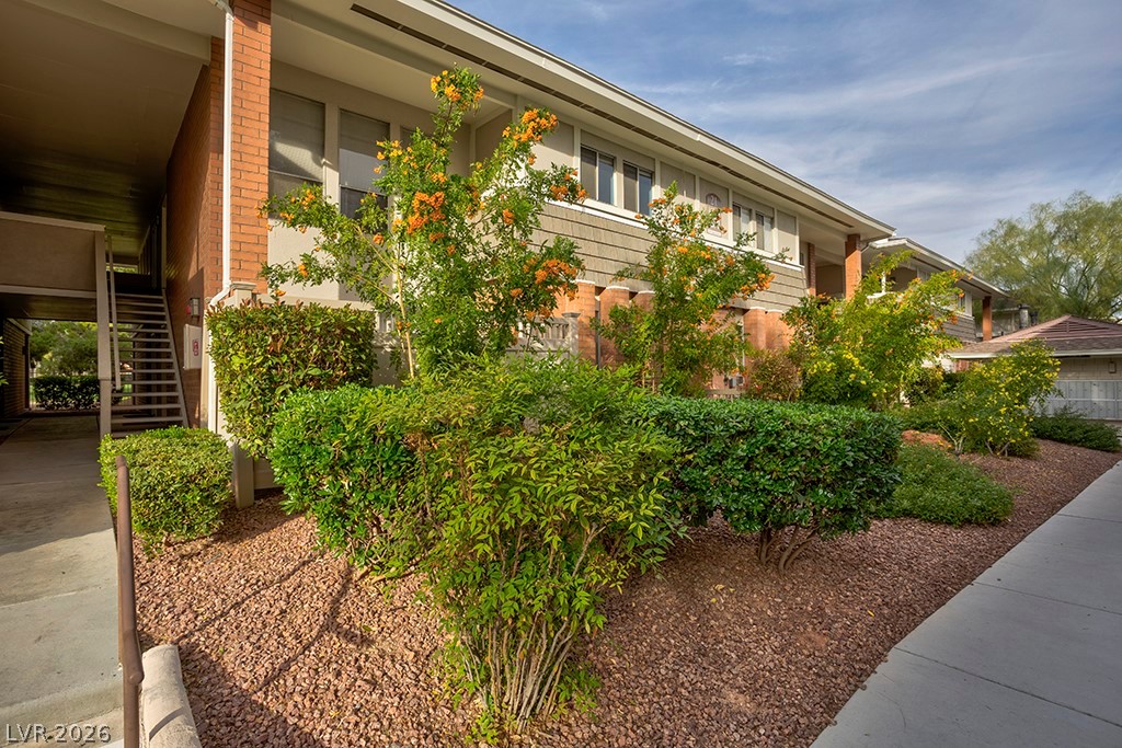 650 Oakmont Avenue 2111 Las Vegas NV 89109