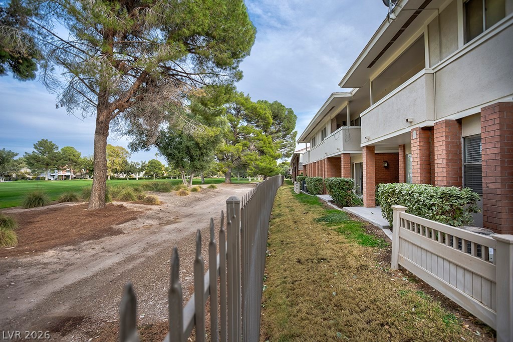 650 Oakmont Avenue 2111 Las Vegas NV 89109