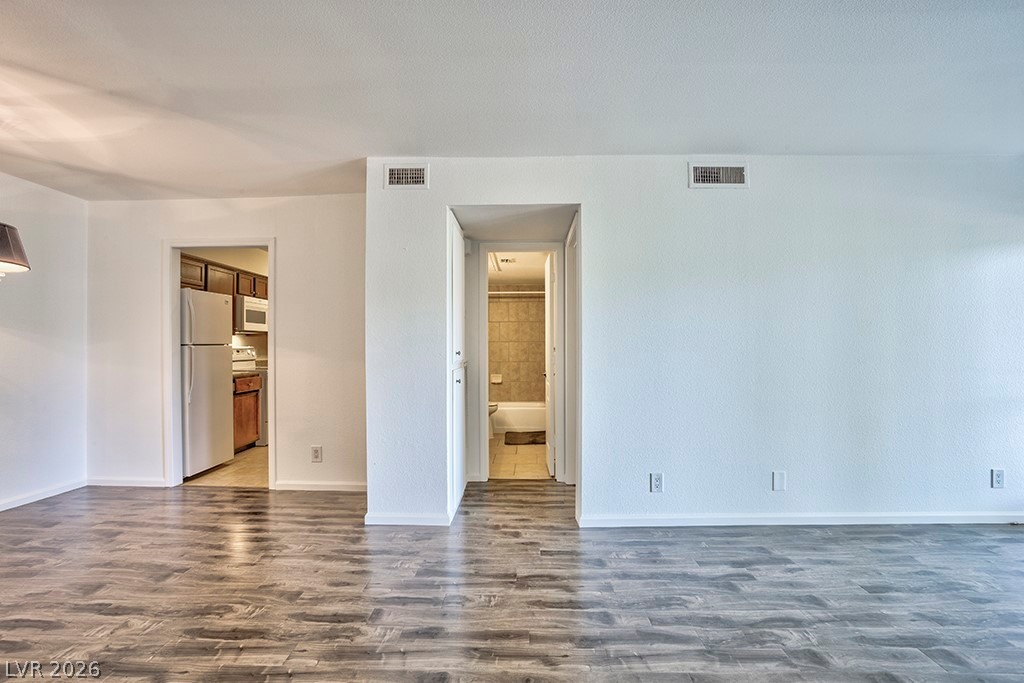 650 Oakmont Avenue 2111 Las Vegas NV 89109