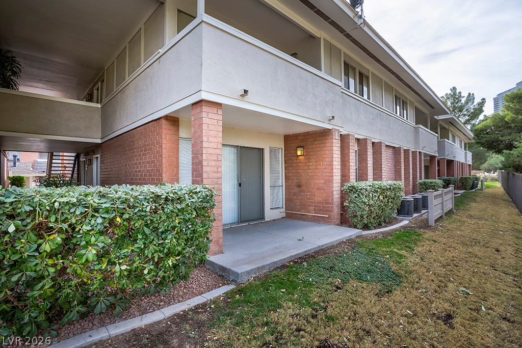 650 Oakmont Avenue 2111 Las Vegas NV 89109