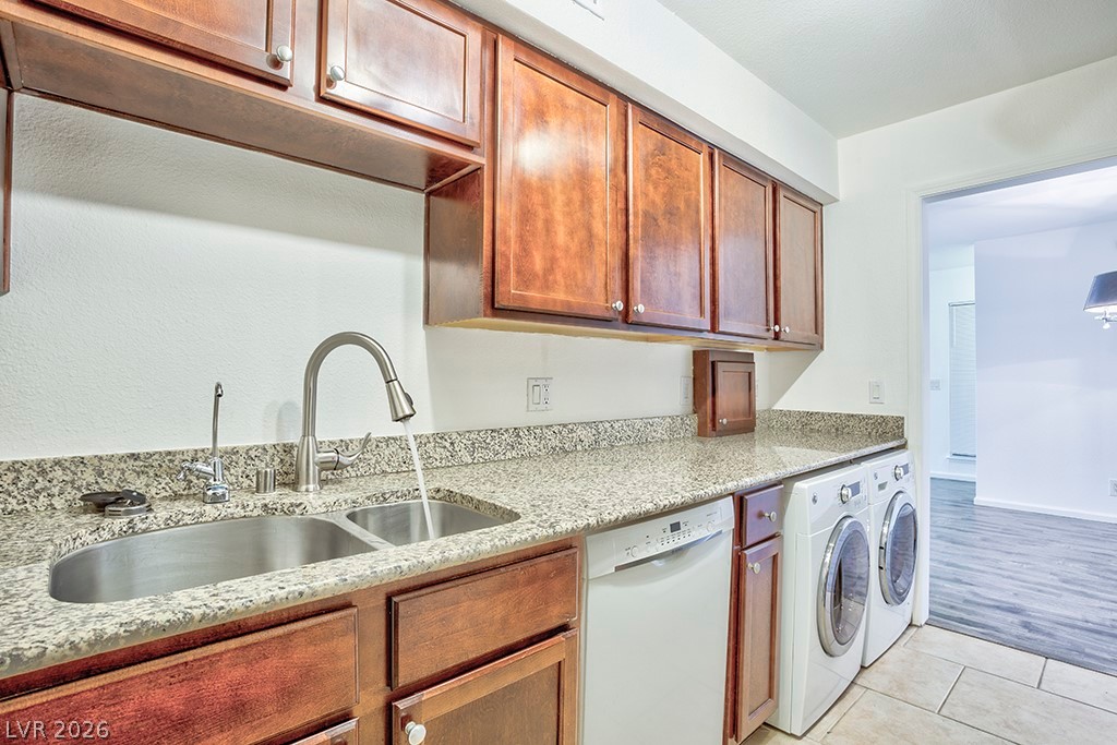650 Oakmont Avenue 2111 Las Vegas NV 89109