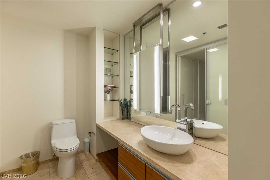 3722 Las Vegas Boulevard 1903 Las Vegas NV 89158