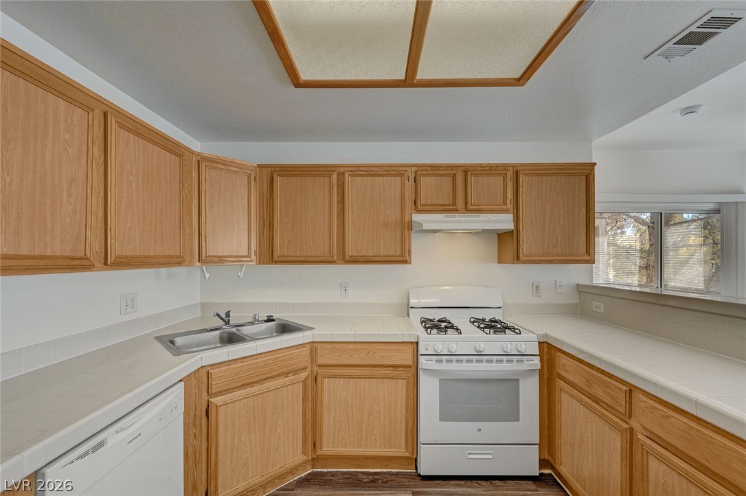 9470 Peace Way 238 Las Vegas NV 89147