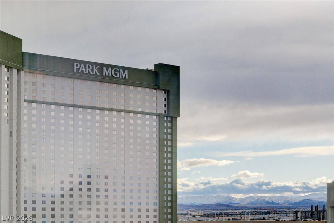 3722 Las Vegas Boulevard 811 Las Vegas NV 89158