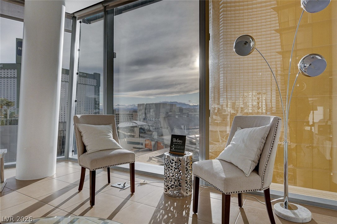 3722 Las Vegas Boulevard 811 Las Vegas NV 89158