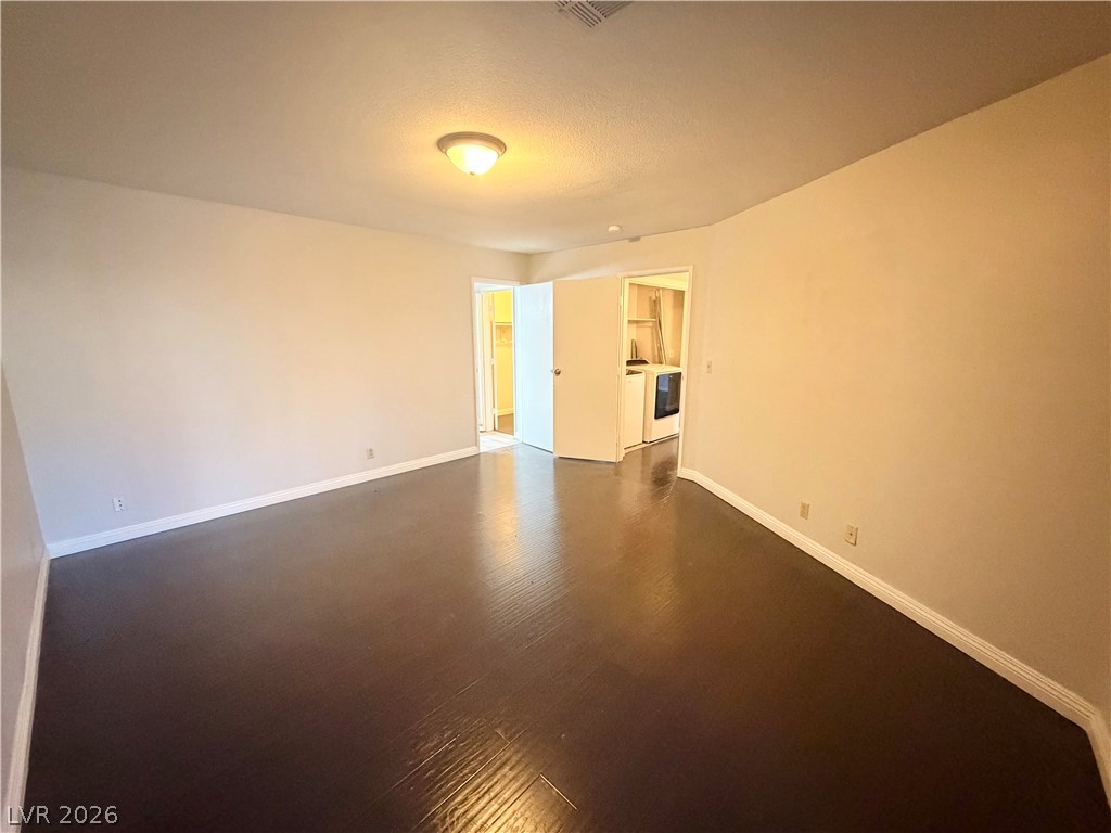 5141 Pioneer Avenue 101 Las Vegas NV 89146