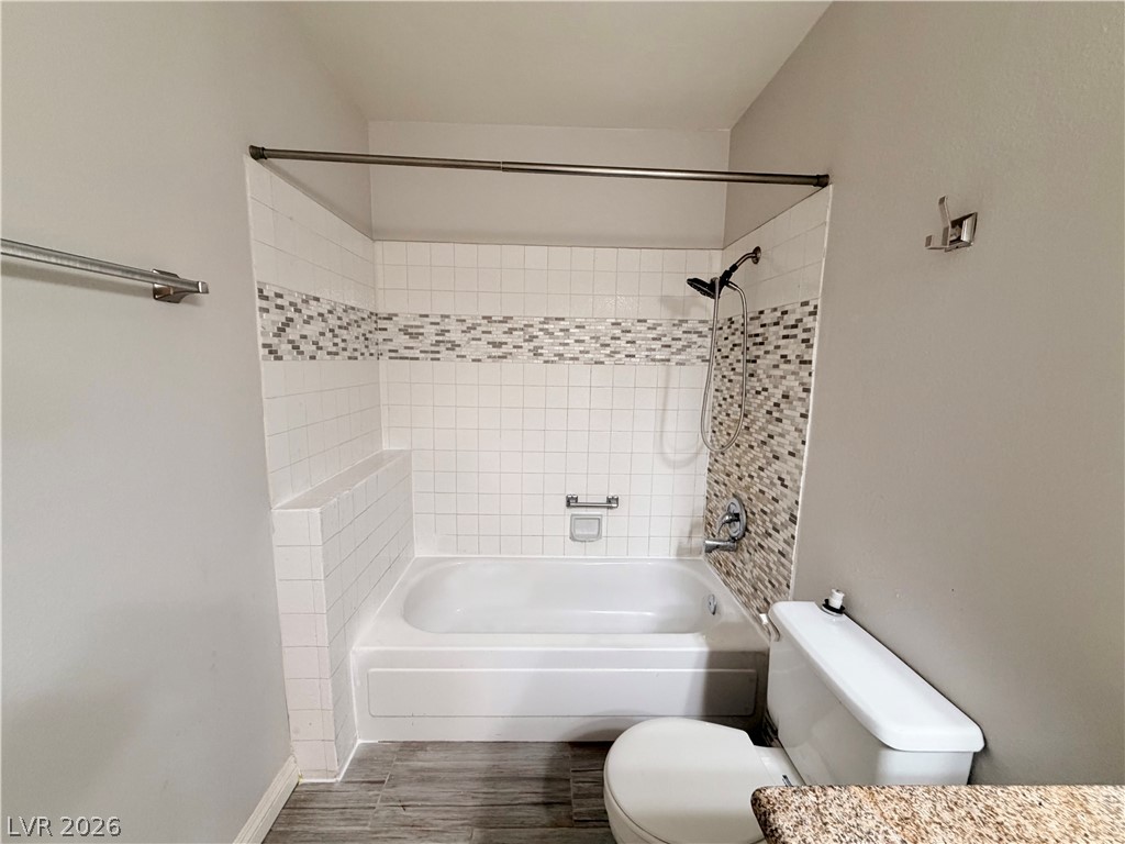 5141 Pioneer Avenue 101 Las Vegas NV 89146