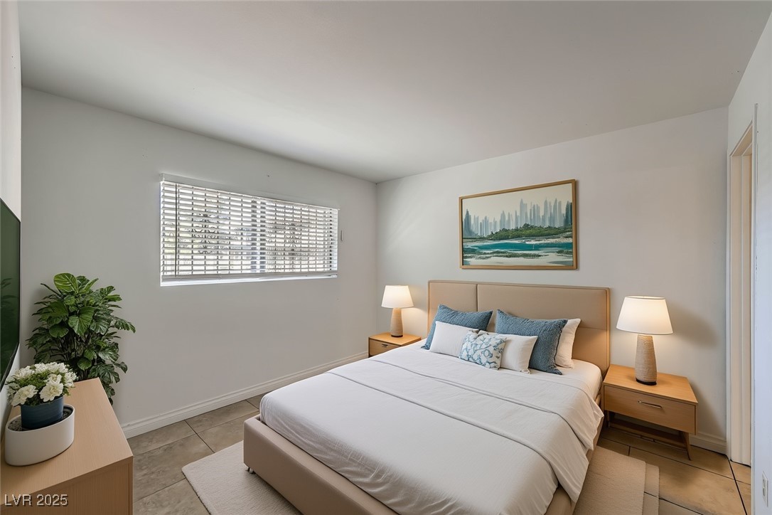 3720 Royal Crest Street 4 & 5 Las Vegas NV 89119
