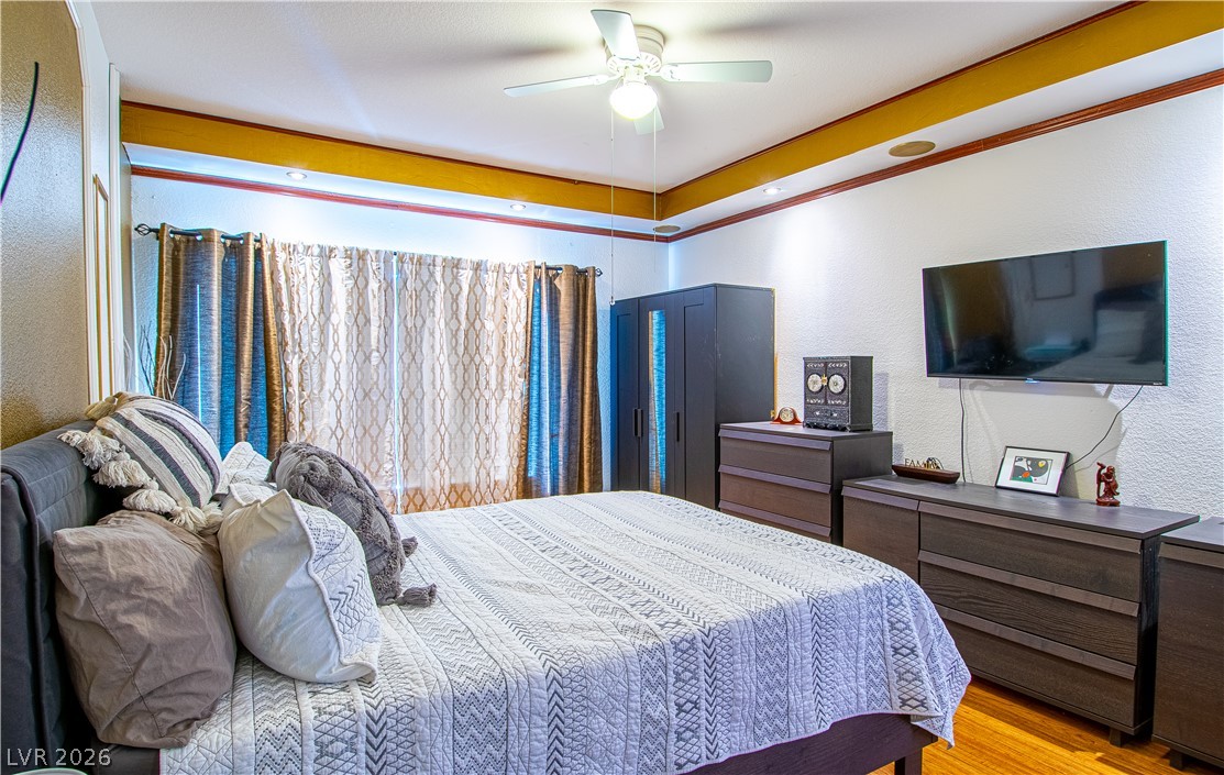 6955 North Durango Drive 2005 Las Vegas NV 89149