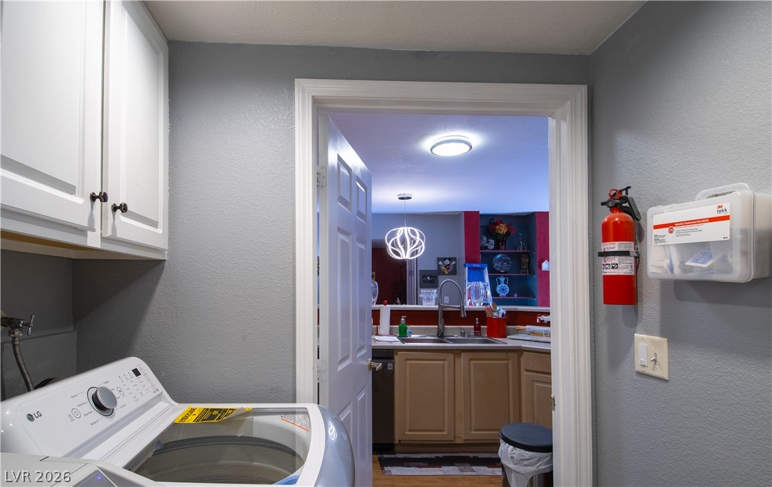 6955 North Durango Drive 2005 Las Vegas NV 89149