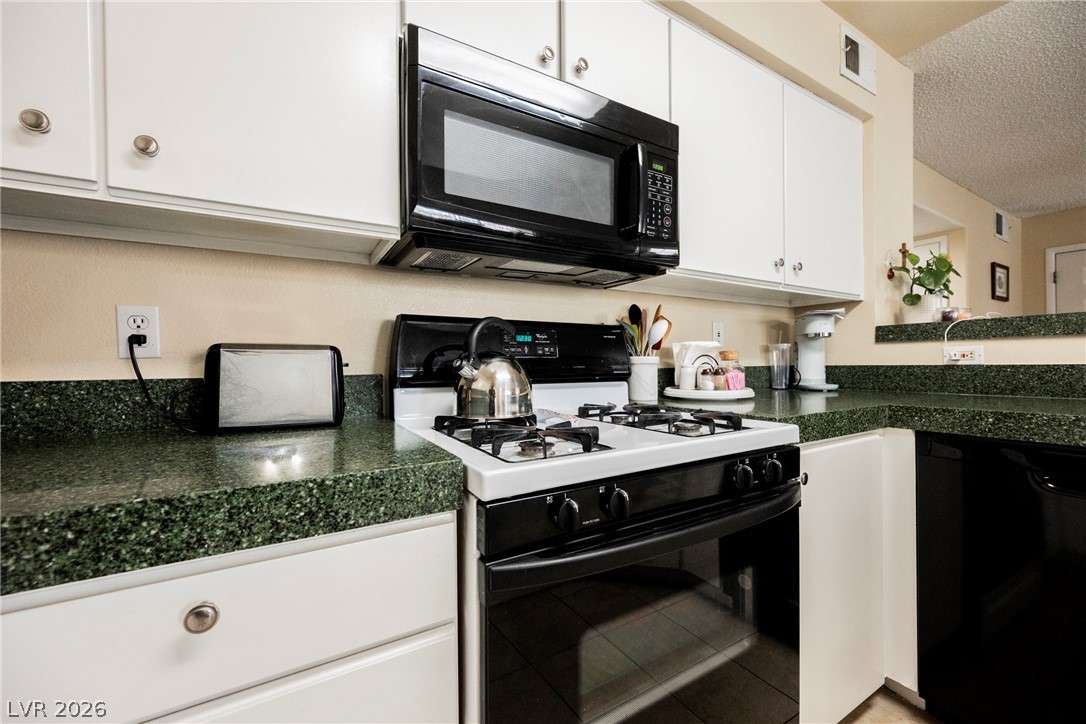 7909 Fossil Creek Lane 102 Las Vegas NV 89145
