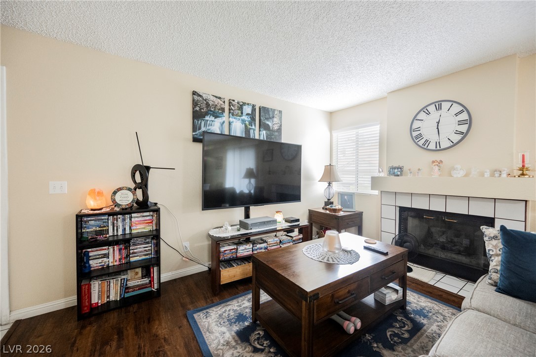 7909 Fossil Creek Lane 102 Las Vegas NV 89145