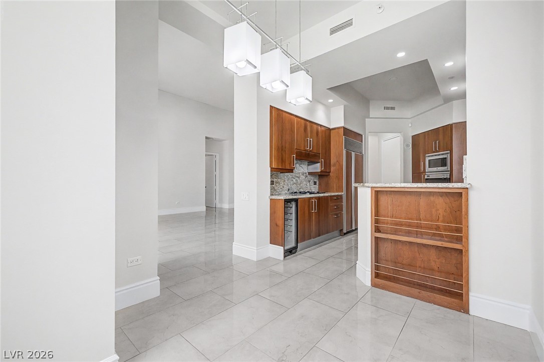 2877 Paradise Road 104 Las Vegas NV 89109