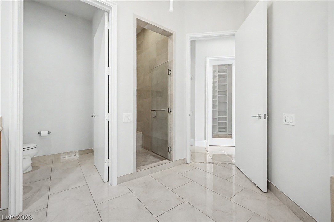2877 Paradise Road 104 Las Vegas NV 89109