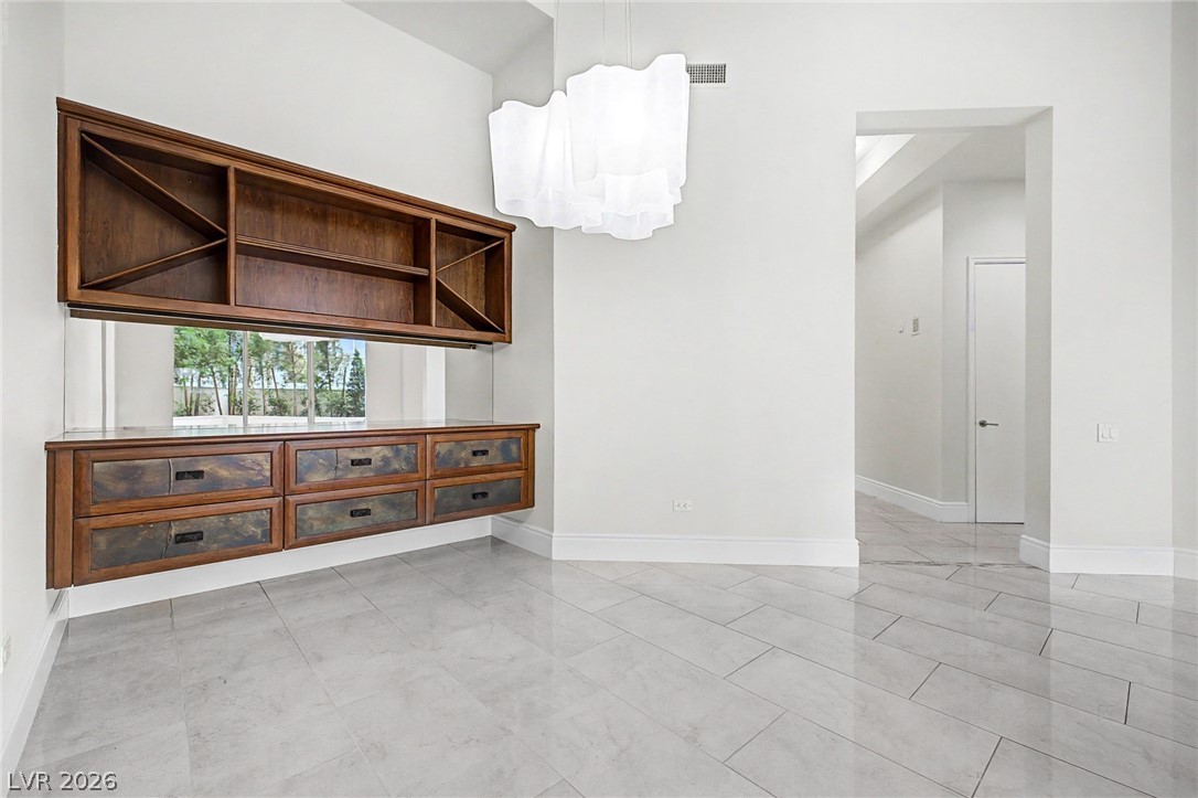 2877 Paradise Road 104 Las Vegas NV 89109