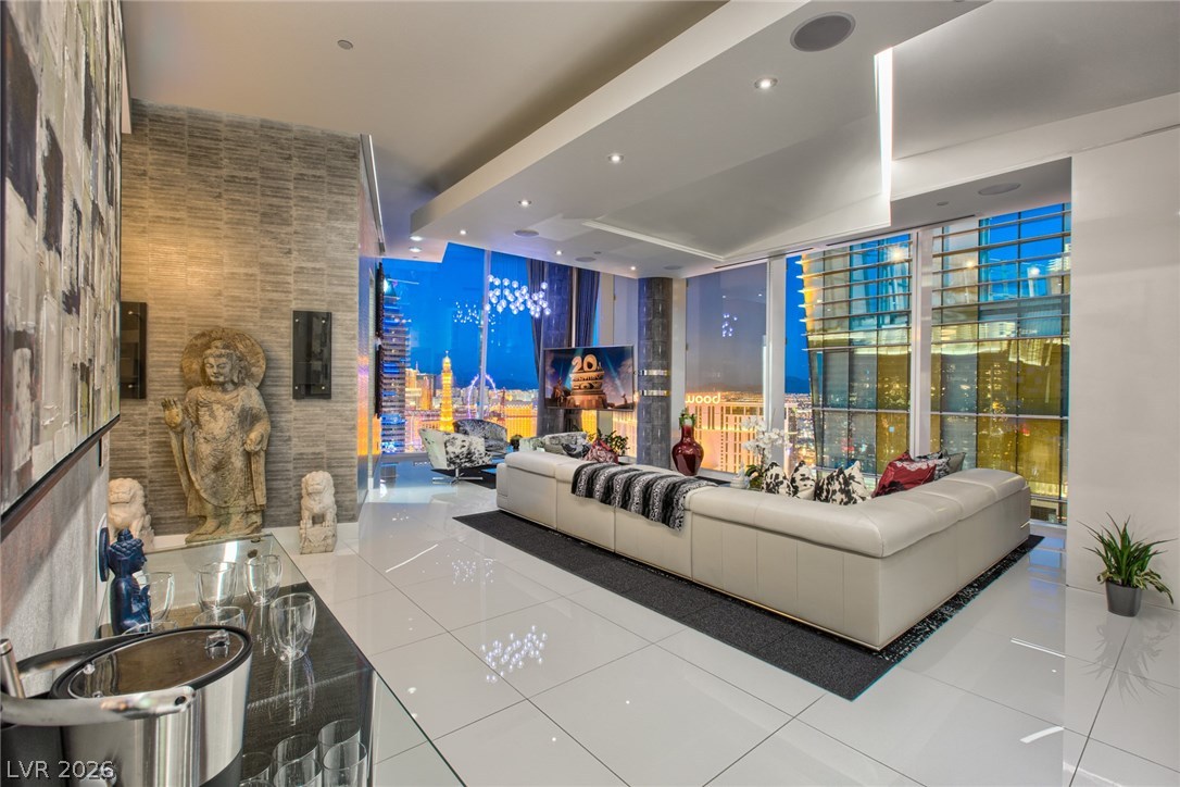 3726 South Las Vegas Boulevard 3604 Las Vegas NV 89158