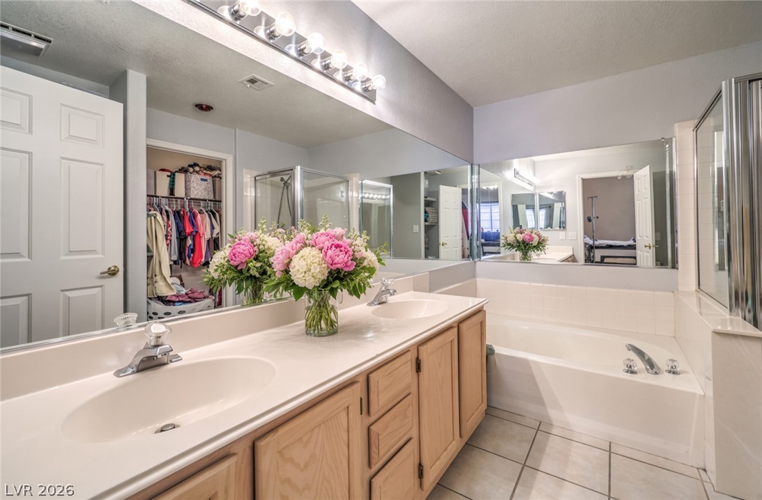 2925 Wigwam Parkway 1724 Henderson NV 89074