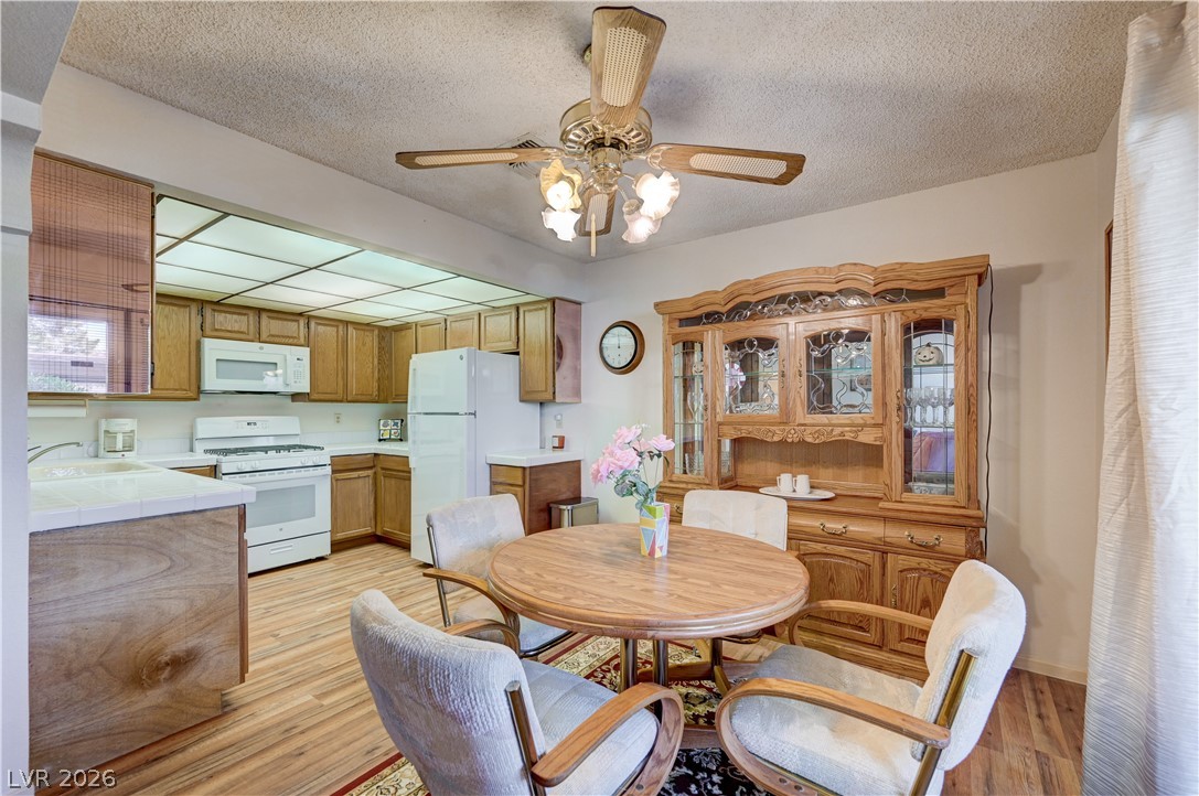 1751 East Reno Avenue 105 Las Vegas NV 89119