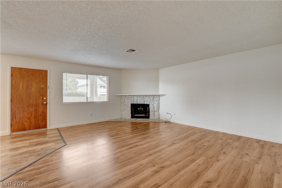 2713 Beaver Creek Court 102 Las Vegas NV 89117