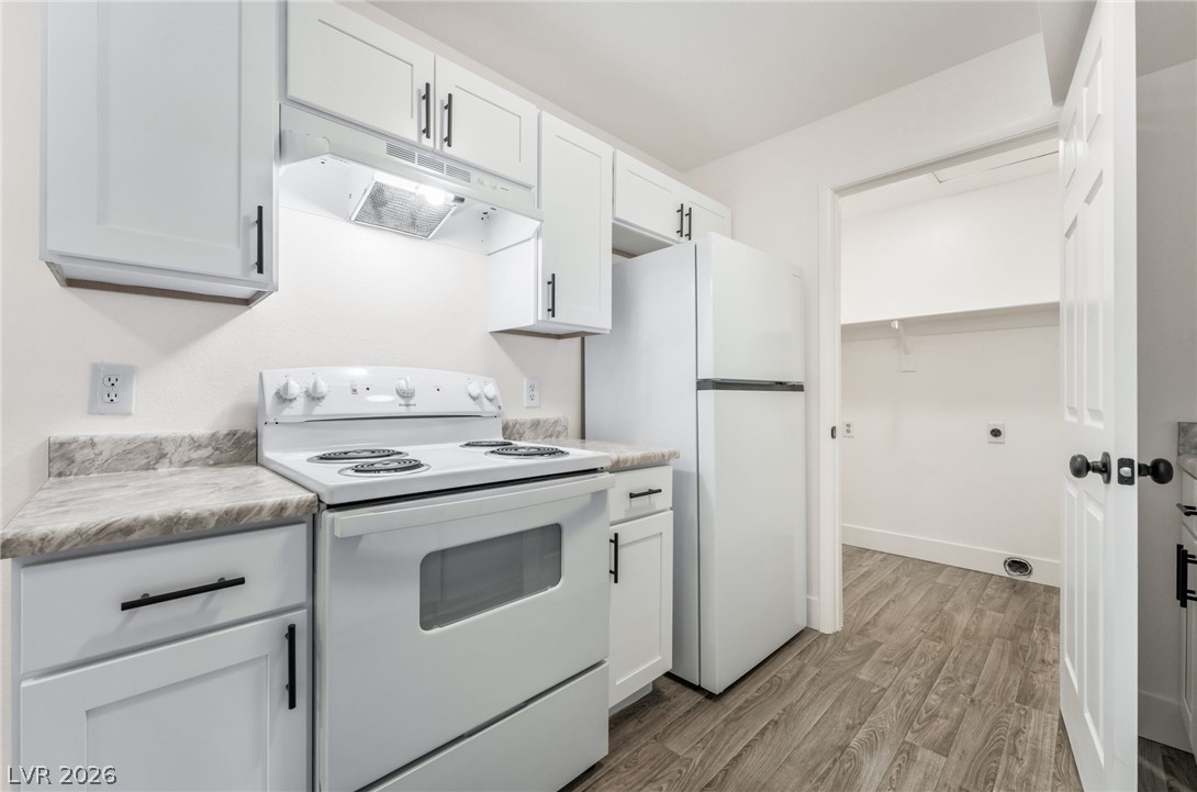 230 Mission Catalina Lane 202 Las Vegas NV 89107