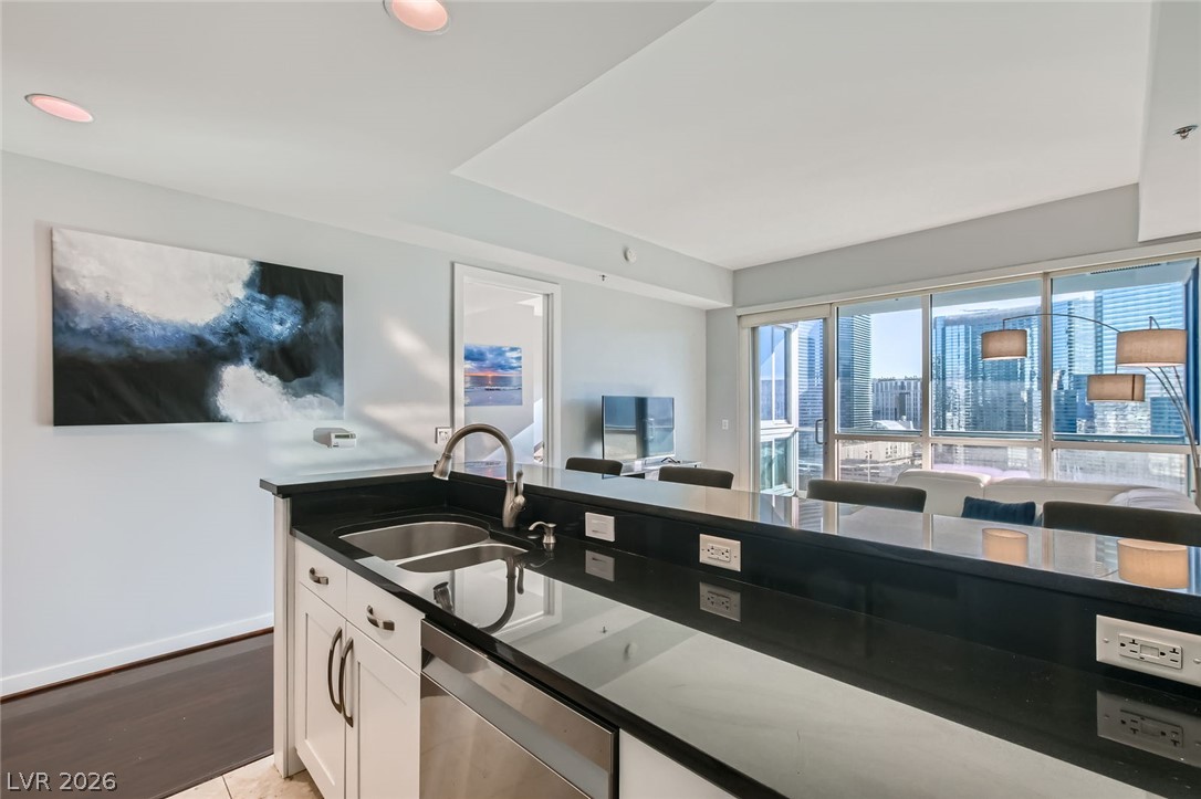 4525 Dean Martin Drive 2001 Las Vegas NV 89103