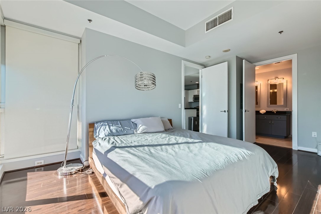 4525 Dean Martin Drive 2001 Las Vegas NV 89103