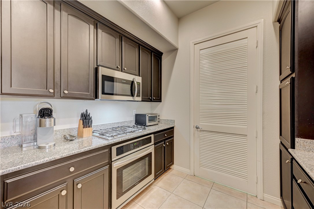 38 East Serene Avenue 232 Las Vegas NV 89123